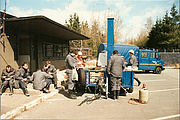 1995 - Auch in Kemel brauchen die Helfer ein gutes Mittagessen
